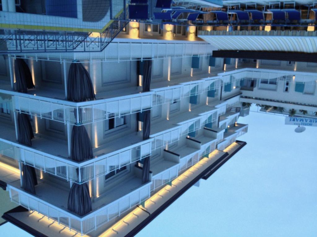 Miramare Hotel 4*